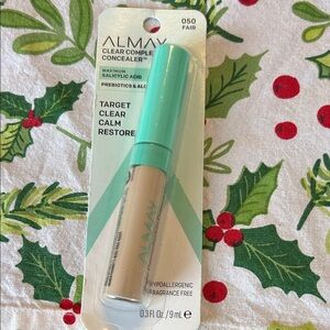 Almay Clear Complexion Concealer - Fair Shade